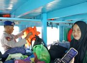 Satuan Polairud Polres Touna Rutin Patroli di Pelabuhan Desa Labuhan