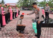 Kapolres Touna Pimpin Kenaikan Pangkat Anggotanya