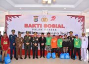 Usai Upacara HUT Bhayangkara Ke-79, Kapolda Sulteng Bagikan Ratusan Sembako Kepada Pekerja Padat Karya