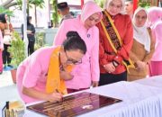 Istri Kapolri Resmikan Gedung TK Kemala Bhayangkari 01 Cabang Pimstaf Daerah Sulteng