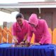 Ketua Bhayangkari Daerah Sulteng Resmikan Fasilitas MCK di Kampung Nelayan