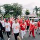 Sambut HUT ke-80 RI, Pemkab Banggai Bersama Masyarakat Gelar Kirab Merah Putih Bentangkan Bendera Sepanjang 1 KM