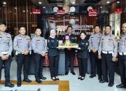 Kapolres Berikan Kejutan Nasi Tumpeng ke Kejari Banggai, Anton: Pengungkapan Kasus Harus Berdasarkan Fakta