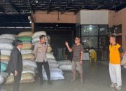 Kapolres Touna Dampingi Tim SCPP Bulog Poso Pengambilan Sampel Jagung