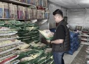 Polres Banggai Bersama Dinas Perdagangan Pantau Harga Beras di Pasar Simpong